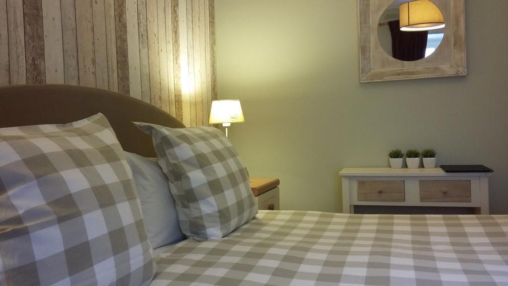 L'Ancien Pressoir Bed & Breakfast Menil-Hermei Ngoại thất bức ảnh