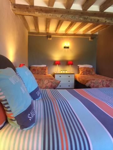 L'Ancien Pressoir Bed & Breakfast Menil-Hermei Ngoại thất bức ảnh